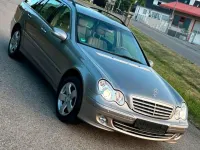 Gebraucht Mercedes C240 170 PS (125 kW) 2005 Silber Kombi
