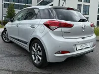 Gebraucht Hyundai i20 YES! 101 PS (74 kW) 2017 Silber Kleinwagen