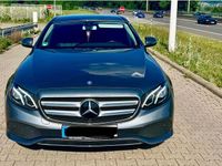 Gebraucht Mercedes E220 Avantgarde 194 PS (142 kW) 2016 Grau Limousine