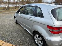 Gebraucht Mercedes E200 193 PS (141 kW) 2006 Silber Limousine