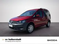 Gebraucht VW Caddy Trendline 150 PS (110 kW) 2017 Rot Van / Kleinbus