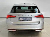 Gebraucht Skoda Octavia Selection 150 PS (110 kW) 2024 Brillantsilber Kombi