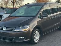 Gebraucht VW Sharan Comfortline 140 PS (102 kW) 2014 Braun Van / Kleinbus