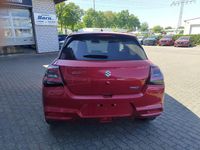 Gebraucht Suzuki Swift Comfort 83 PS (61 kW) 2025 Rot Limousine