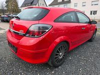 Gebraucht Opel Astra GTC 90 PS (66 kW) 2009 Rot Coupé
