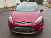 Gebraucht Ford Fiesta 82 PS (60 kW) 2009 Rot Kleinwagen
