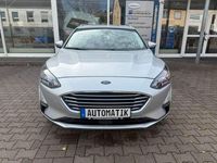 Używany Ford Focus 125 KM (91 kW) 2022 Srebrny Sedan/Limuzyna