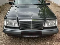 Usata Mercedes E250 113 CV (83 kW) 1995 Nero Berlina