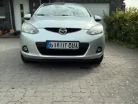 Gebraucht Mazda 2 103 PS (75 kW) 2007 Silber Kleinwagen