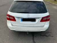 Gebraucht Mercedes E250 Avantgarde 204 PS (150 kW) 2011 Weiß Kombi