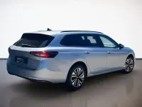 Gebraucht Skoda Superb Selection 265 PS (194 kW) 2025 Aluminiumsilber Kombi