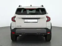 Neu Dacia Duster Journey 131 PS (96 kW) 2025 Zedergrünmet. SUV