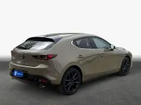 Neu Mazda 3 Homura-Line 140 PS (102 kW) 2025 Zircon sand metallic Limousine