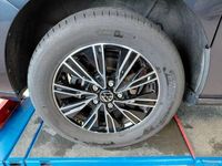 Gebraucht VW Multivan 150 PS (110 kW) 2023 Starlight blue Van