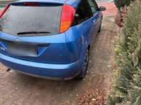Gebraucht Ford Focus 101 PS (74 kW) 1999 Blau Kleinwagen