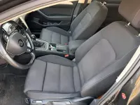 Gebraucht VW Passat 120 PS (88 kW) 2017 Grau Kombi
