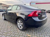 Gebraucht Volvo S60 136 PS (100 kW) 2014 Schwarz Limousine