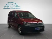 Gebraucht VW Caddy Basis 122 PS (89 kW) 2023 Rotkeine angabe Van / Kleinbus