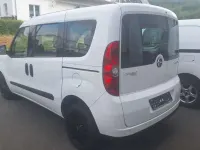 Gebraucht Opel Combo Edition 105 PS (77 kW) 2013 Polarweiss Van / Kleinbus