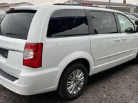 Gebraucht Lancia Voyager 177 PS (130 kW) 2015 Weiß Van / Kleinbus