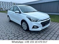 Gebraucht Hyundai i20 Select 75 PS (55 kW) 2019 Weiß Kleinwagen