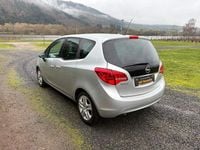 Gebraucht Opel Meriva Design Edition 120 PS (88 kW) 2011 Silber Van / Kleinbus