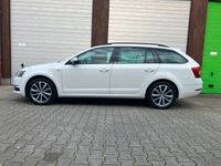 gebraucht Skoda Octavia 1.5 TSI DSG Soleil *1.HAND*NAVI*PDC*SCHECKHEFT*