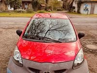 Gebraucht Toyota Aygo 68 PS (50 kW) 2006 Rot Kleinwagen