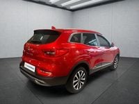 Gebraucht Renault Kadjar 140 PS (102 kW) 2021 Rot SUV