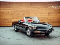 Gebraucht Alfa Romeo Spider 128 PS (94 kW) 1982 Schwarz Cabrio