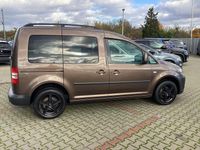 Gebraucht VW Caddy Trendline 102 PS (75 kW) 2012 Braun Van / Kleinbus