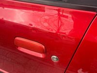 Gebraucht Renault Twingo 70 PS (51 kW) 2015 Rot Kleinwagen
