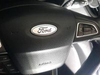 Gebraucht Ford Kuga 150 PS (110 kW) 2017 Grau SUV