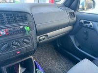 Gebraucht VW Golf Cabriolet 110 PS (80 kW) 2001 Silber Cabrio