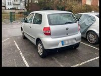 Gebraucht VW Fox 55 PS (40 kW) 2007 Schwarz Kleinwagen
