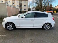 Gebraucht BMW 118 Performance 143 PS (105 kW) 2008 Weiß Kleinwagen