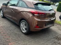 Gebraucht Hyundai i20 2017 Braun Limousine