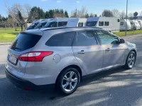 Gebraucht Ford Focus 101 PS (74 kW) 2014 Grau Limousine