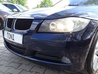 Gebraucht BMW 318 143 PS (105 kW) 2007 Blau Kombi