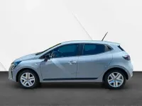 Neu Renault Clio V Evolution 91 PS (66 kW) 2025 Grau Limousine
