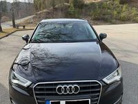 Gebraucht Audi A3 Attraction 122 PS (89 kW) 2013 Schwarz Limousine