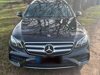 Gebraucht Mercedes E220 194 PS (142 kW) 2018 Schwarz Kombi