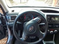 Gebraucht Subaru Forester Active 147 PS (108 kW) 2012 Silber SUV