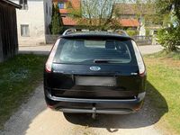 Second-hand Ford Focus Style 110 CP (80 kW) 2009 Negru Break