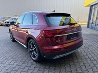Gebraucht Audi Q5 Advanced 265 PS (194 kW) 2022 Rot SUV