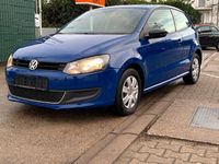 Gebraucht VW Polo Trendline 75 PS (55 kW) 2011 Blau Kleinwagen