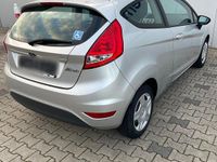 Gebraucht Ford Fiesta 60 PS (44 kW) 2009 Grau Kleinwagen