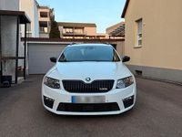 Gebraucht Skoda Octavia RS 184 PS (135 kW) 2016 Weiß Kleinwagen