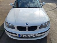 Gebraucht BMW 116 122 PS (89 kW) 2011 Weiß Kleinwagen