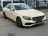 Gebraucht Mercedes E200 Avantgarde 160 PS (117 kW) 2019 Beige Limousine